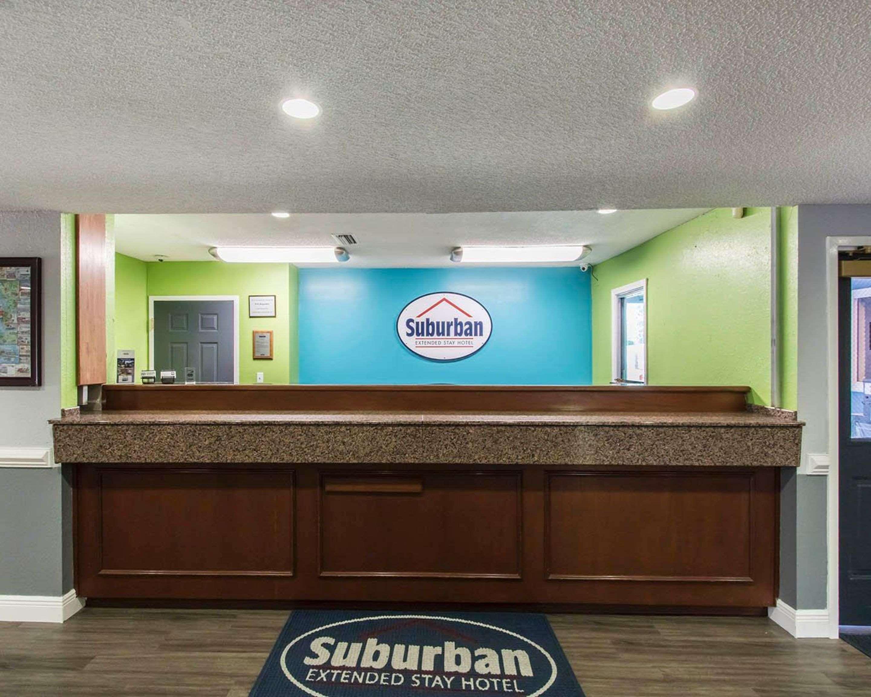 Suburban Extended Stay Hotel Naval Base Area Warrington Exteriör bild